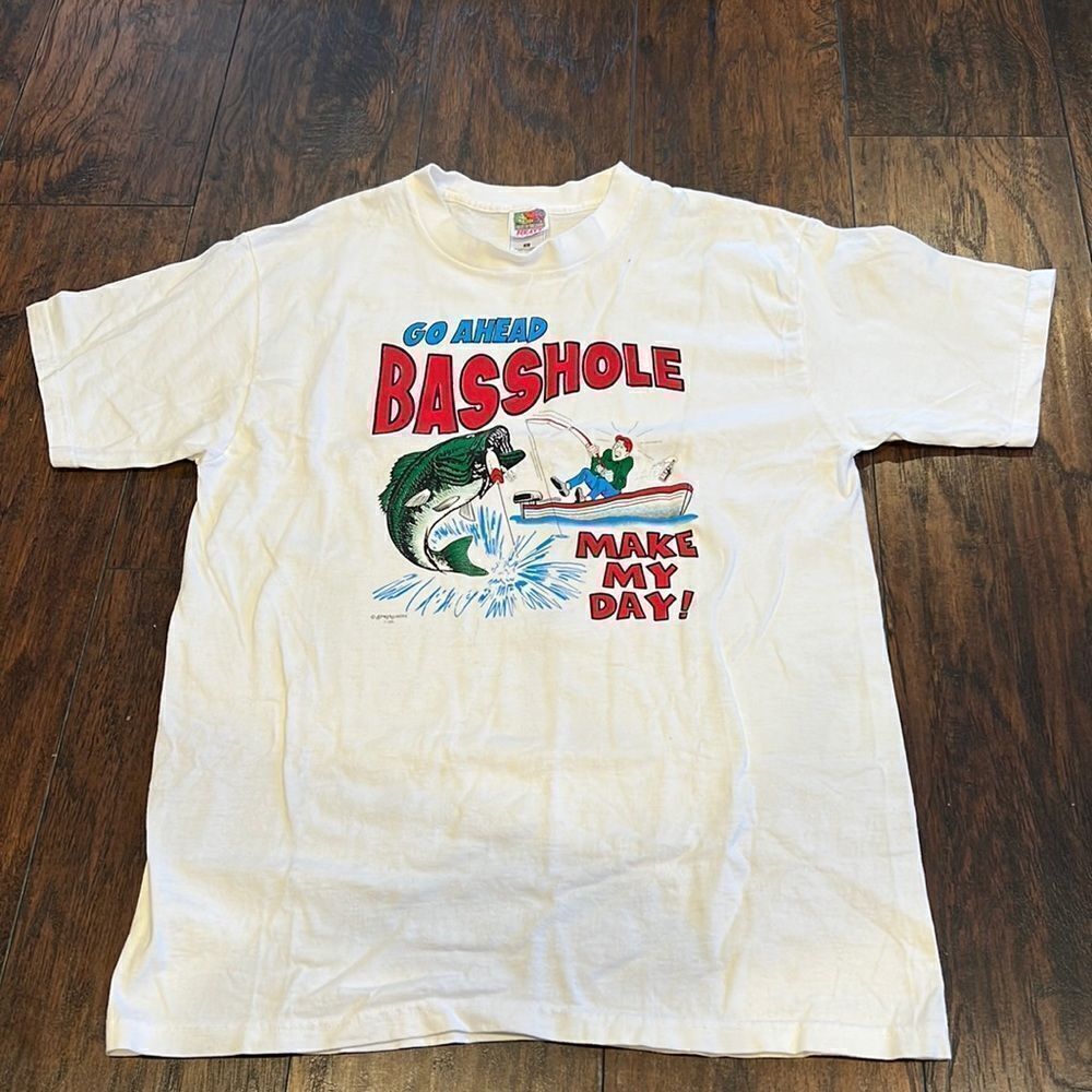 VTG Go ahead Basshole make my day Fruit of the loom tee size L EUC funny fishing